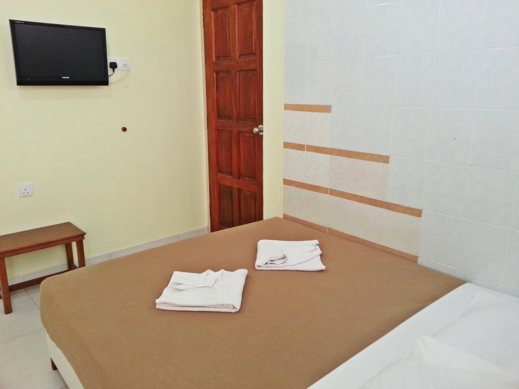 Sakiza View Hotel Мерсінг Номер фото